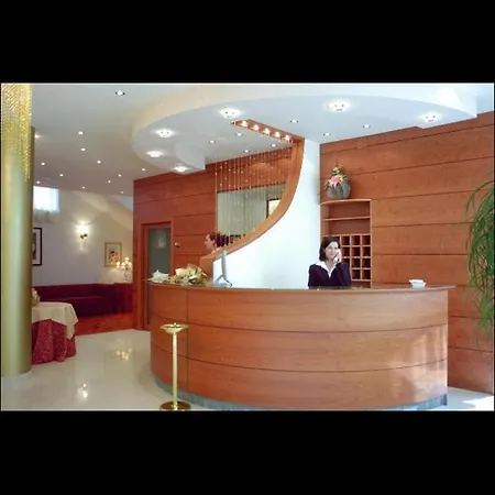 Alma San Giorgio Hotel 3*